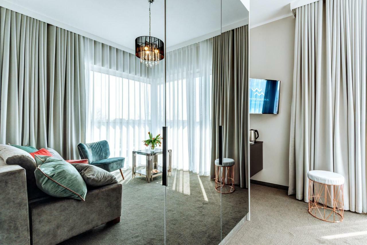 White Marina Apartamenty Ustronie Morskie Bagian luar foto