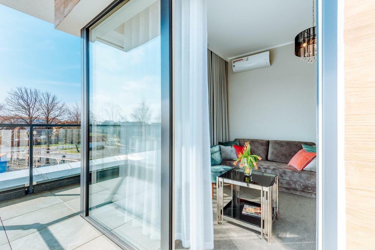 White Marina Apartamenty Ustronie Morskie Bagian luar foto